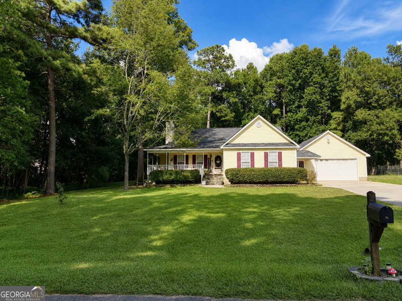 206 Southern Walk Circle, Gray GA — front exterior